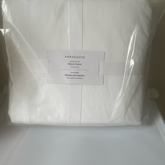 PARACHUTE Brushed Cotton Duvet Cover - KING/CAL KING - Withe - Sealed & NEW - Picture 1 of 8